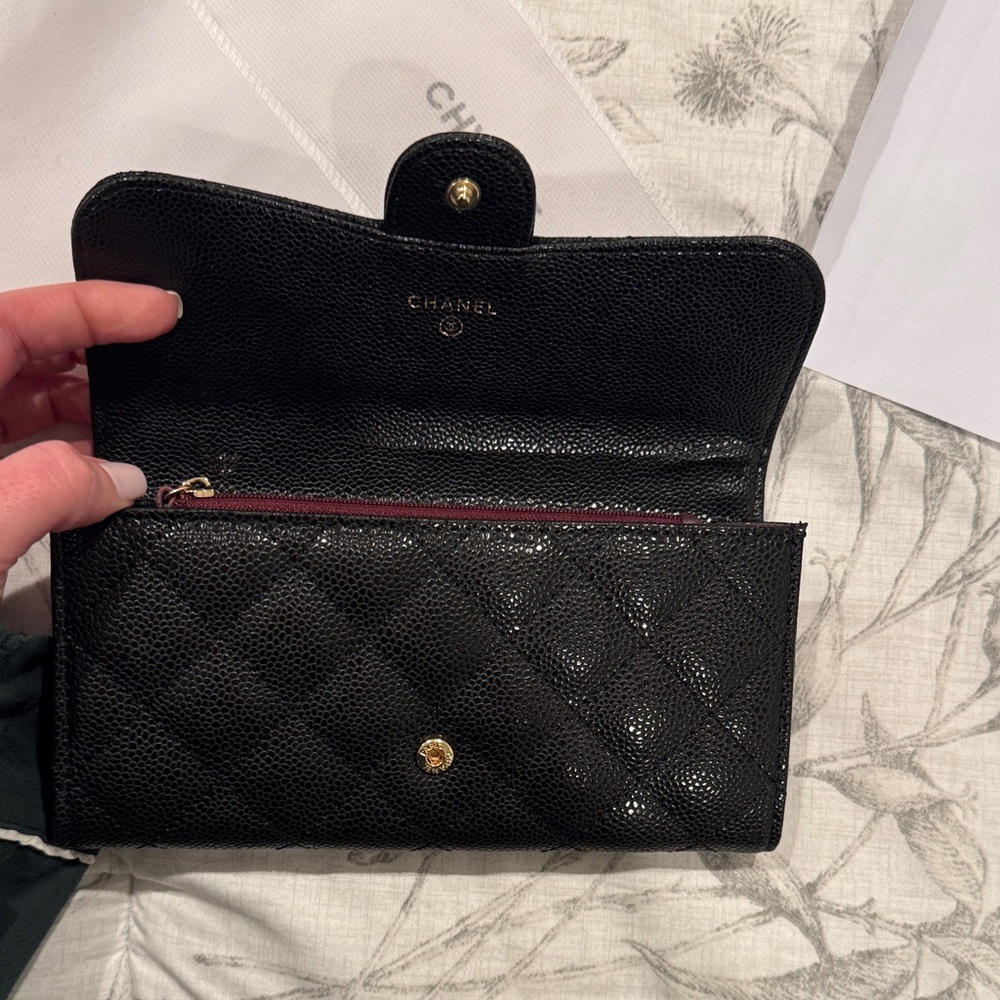 CC style black and gold wallet - Picture 3 of 7